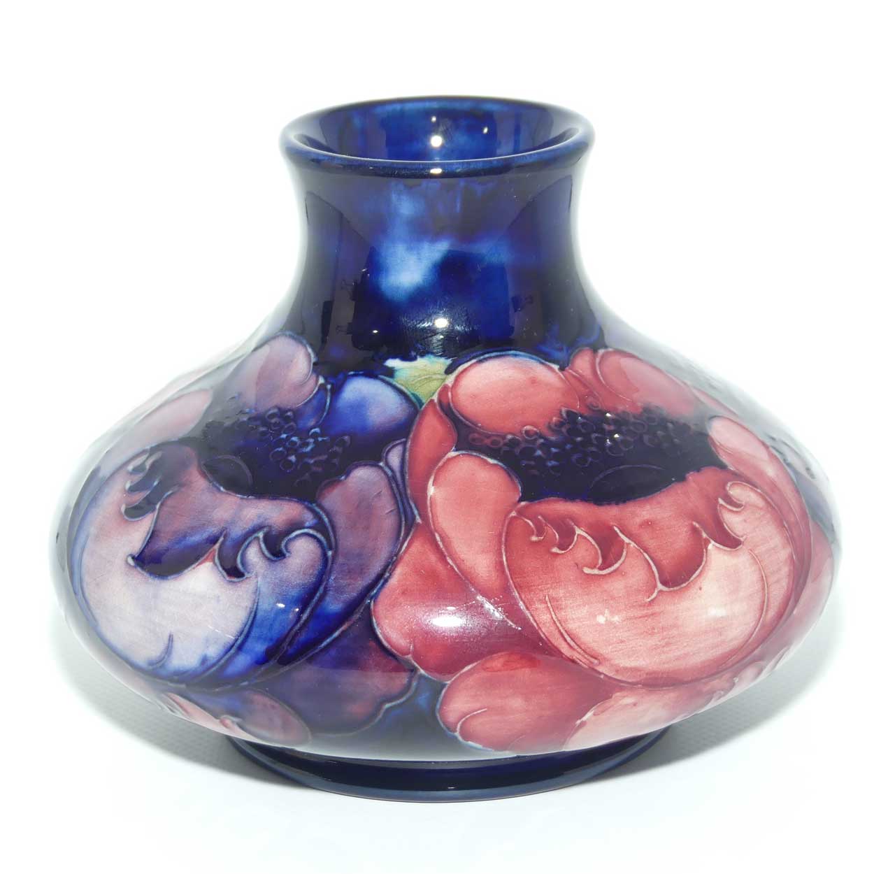 William Moorcroft Poppies vase | Shape 32/6 | Large Poppies & Full Signature