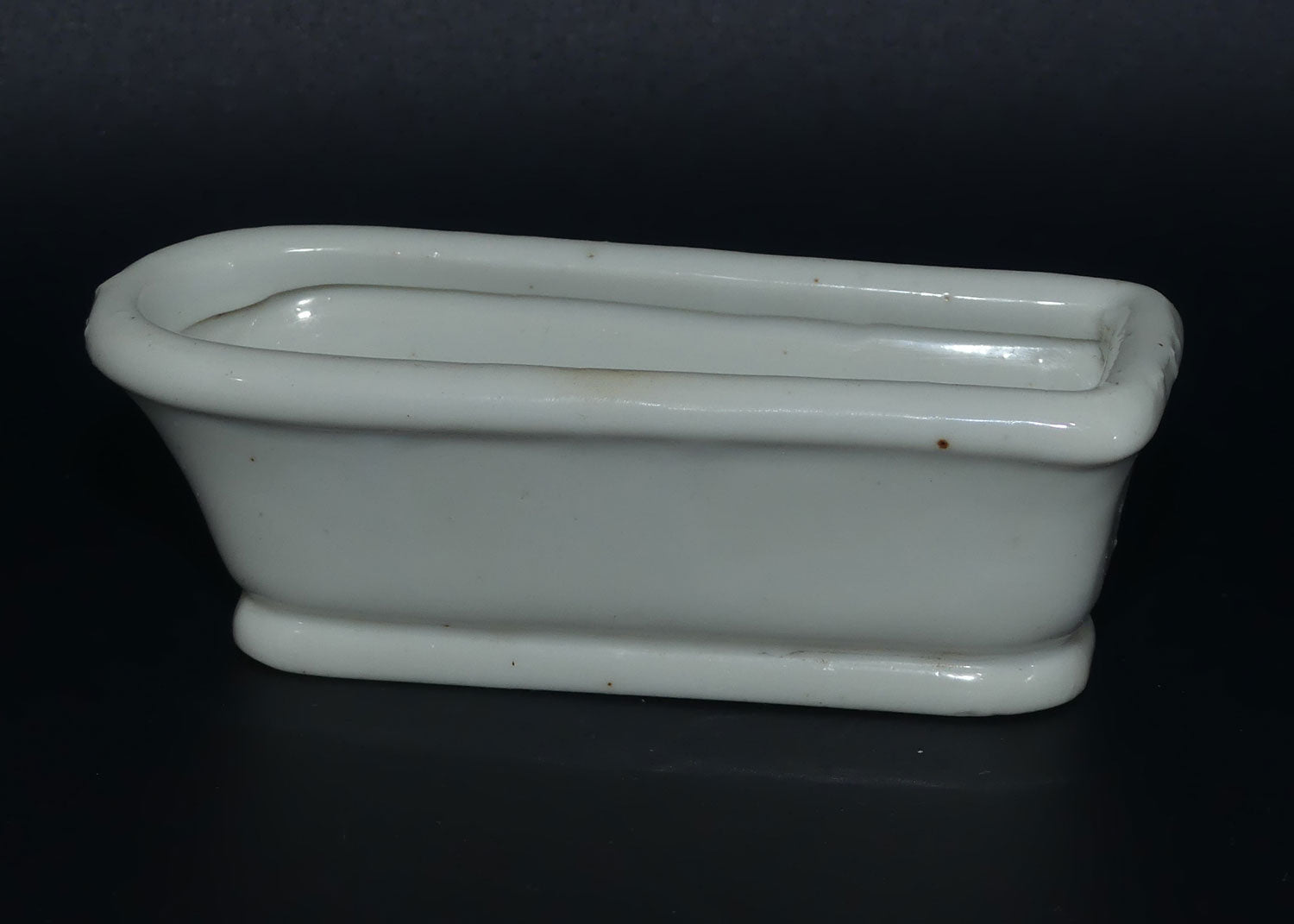 Foreign marked | Japan porcelain toy bath