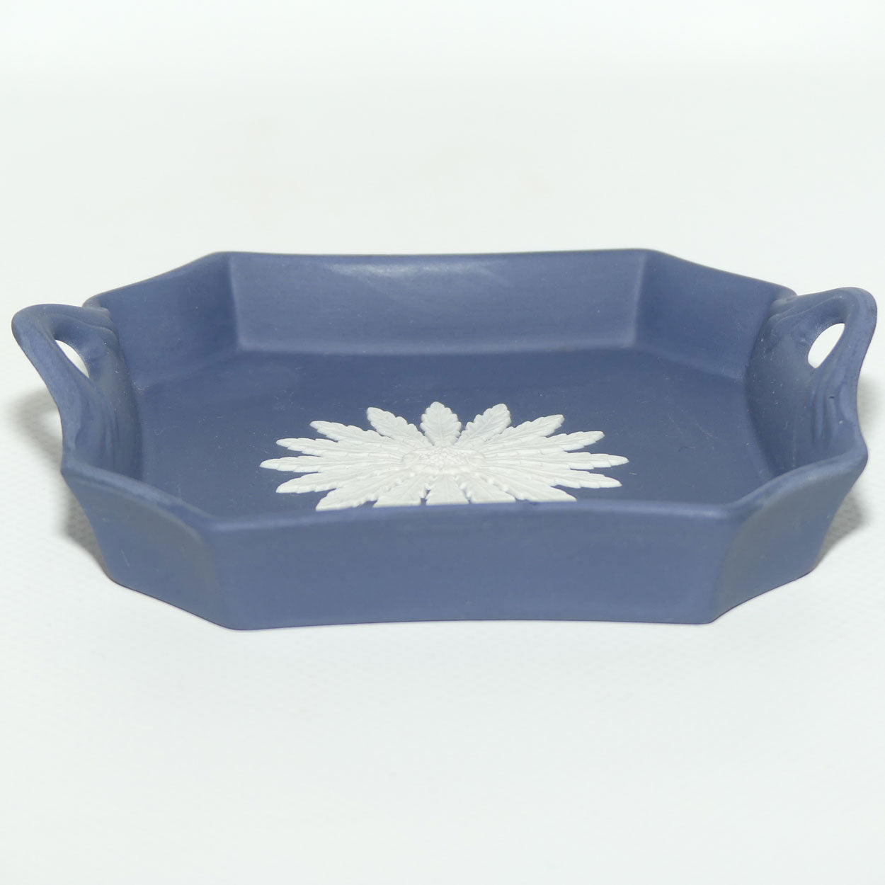 Wedgwood Jasper | White on Portland Blue | Twin Handled Floral tray