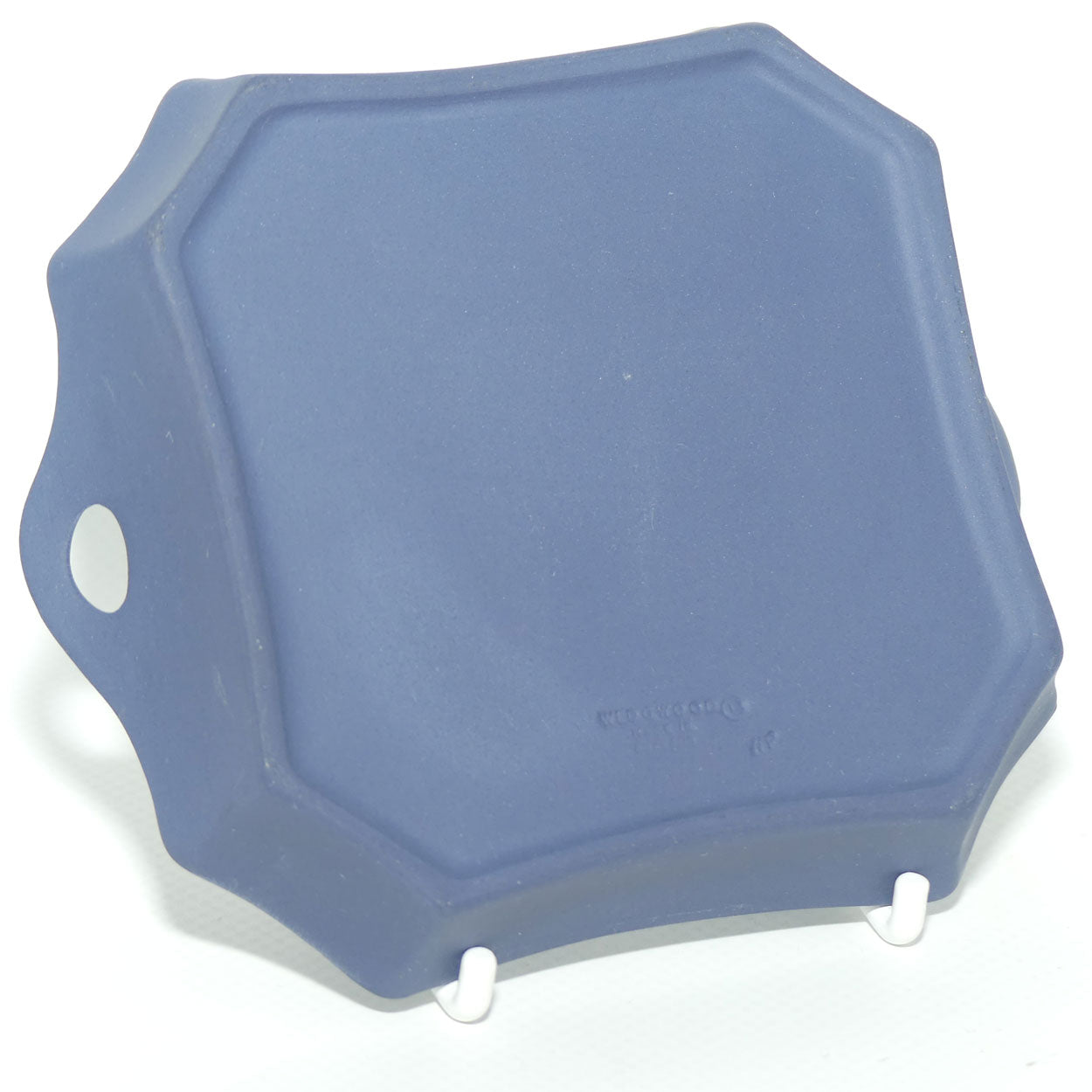 Wedgwood Jasper | White on Portland Blue | Twin Handled Floral tray