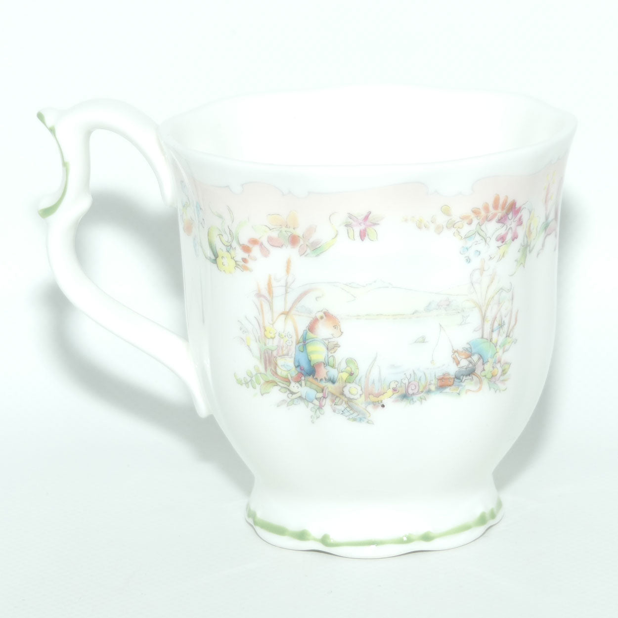Royal Albert Wind in the Willows Giftware | Portly's Return mug