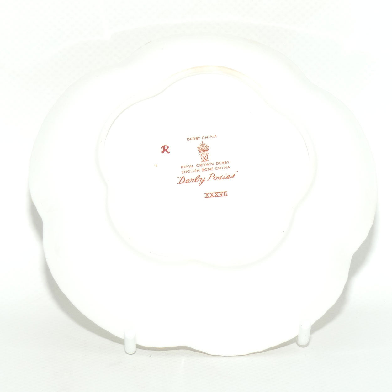 Royal Crown Derby Derby Posies gilt trim pin dish | 11.5cm diam