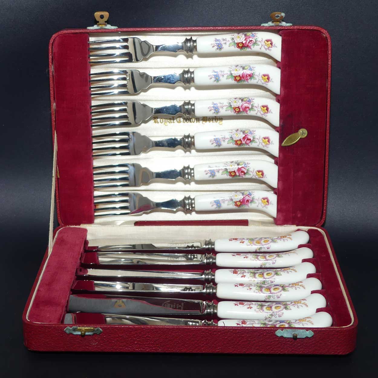 Royal Crown Derby Derby Posies boxed set of knives and forks
