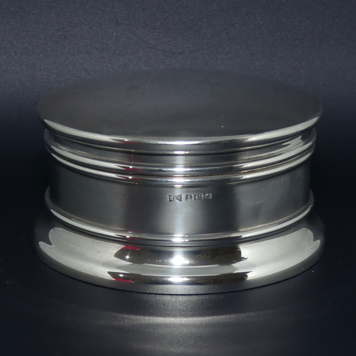 Sterling Silver Ladies dressing table powder bowl | Birmingham 1902