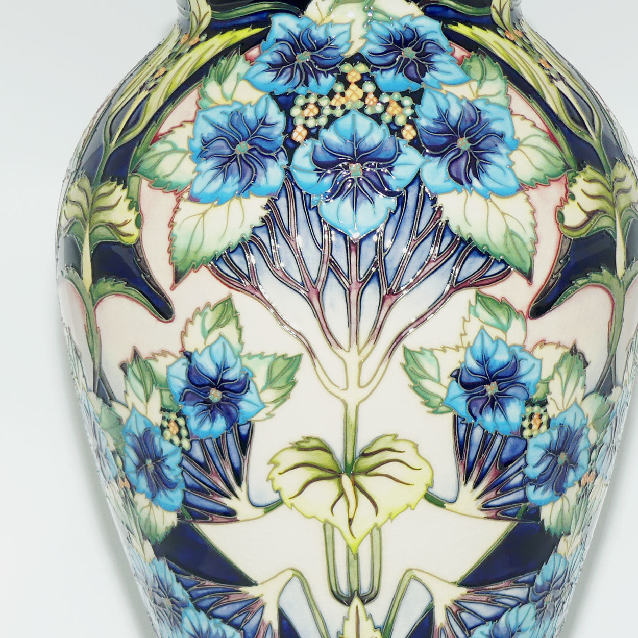 Moorcroft Profusion 65/16 Prestige Vase | LE 16/100