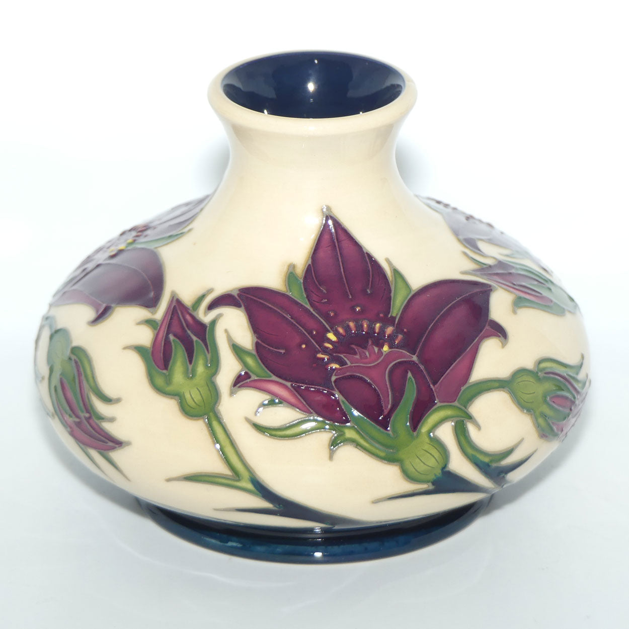 Moorcroft Pottery | Pulsatilla 32/5 vase