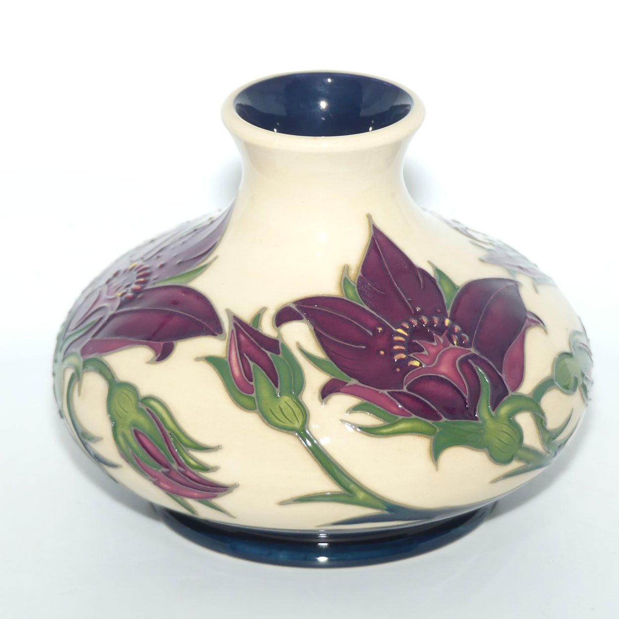 Moorcroft Pottery | Pulsatilla 32/5 vase