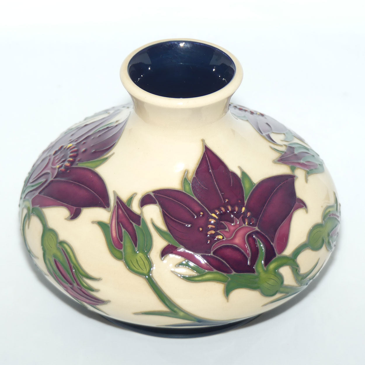 Moorcroft Pottery | Pulsatilla 32/5 vase