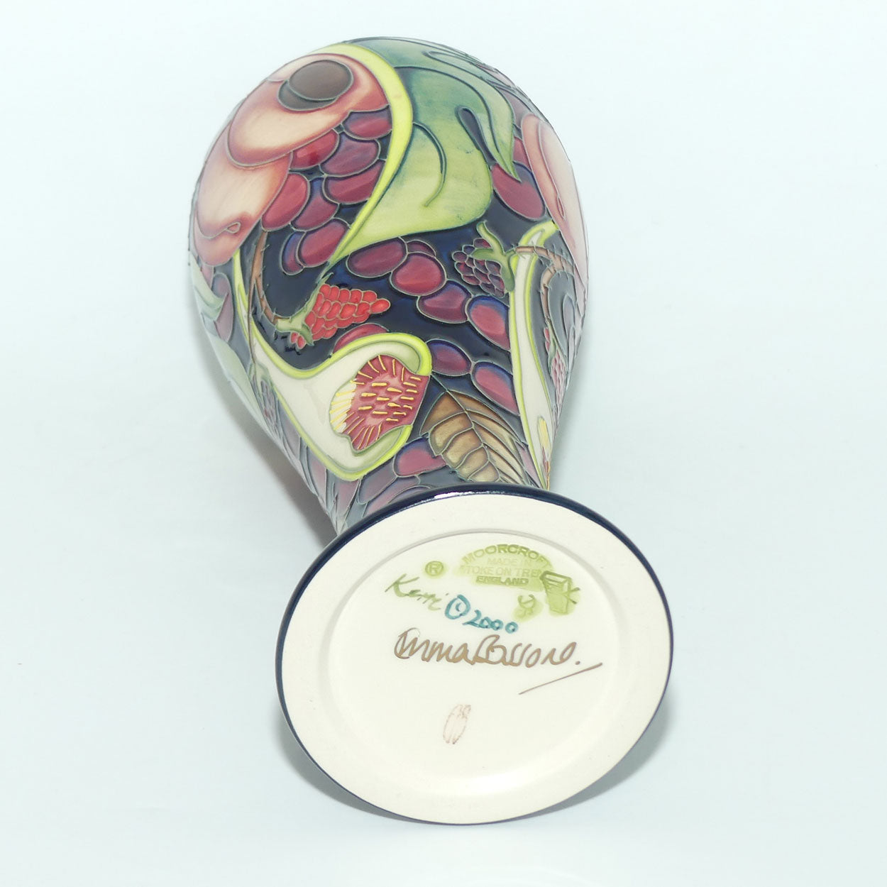 Moorcroft Queens Choice 75/10 vase