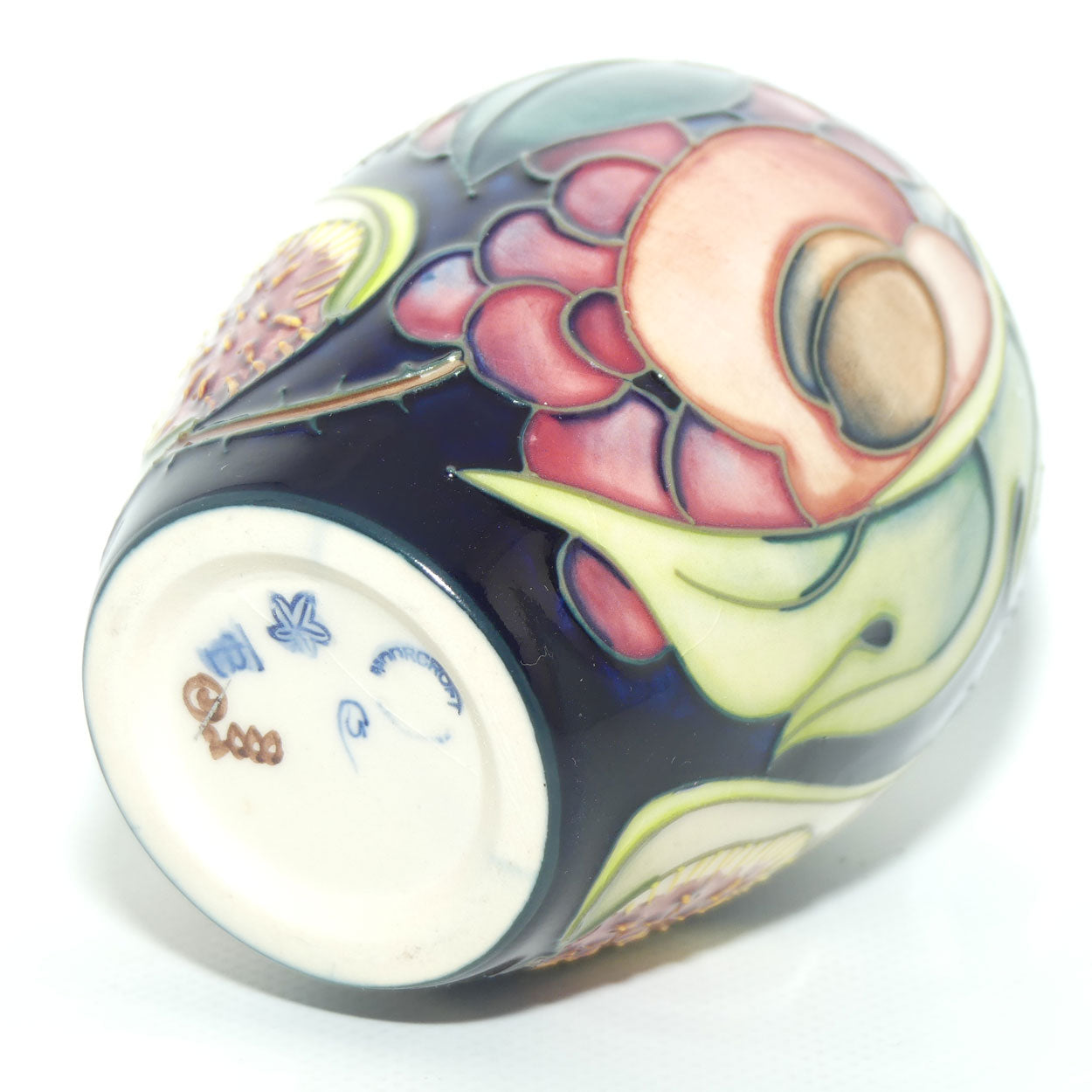 Moorcroft Queens Choice small vase | silver line