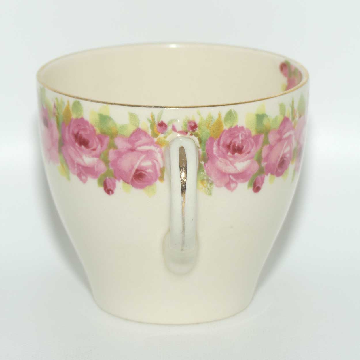 Royal Doulton Raby Rose trio D5533 | Square Plate