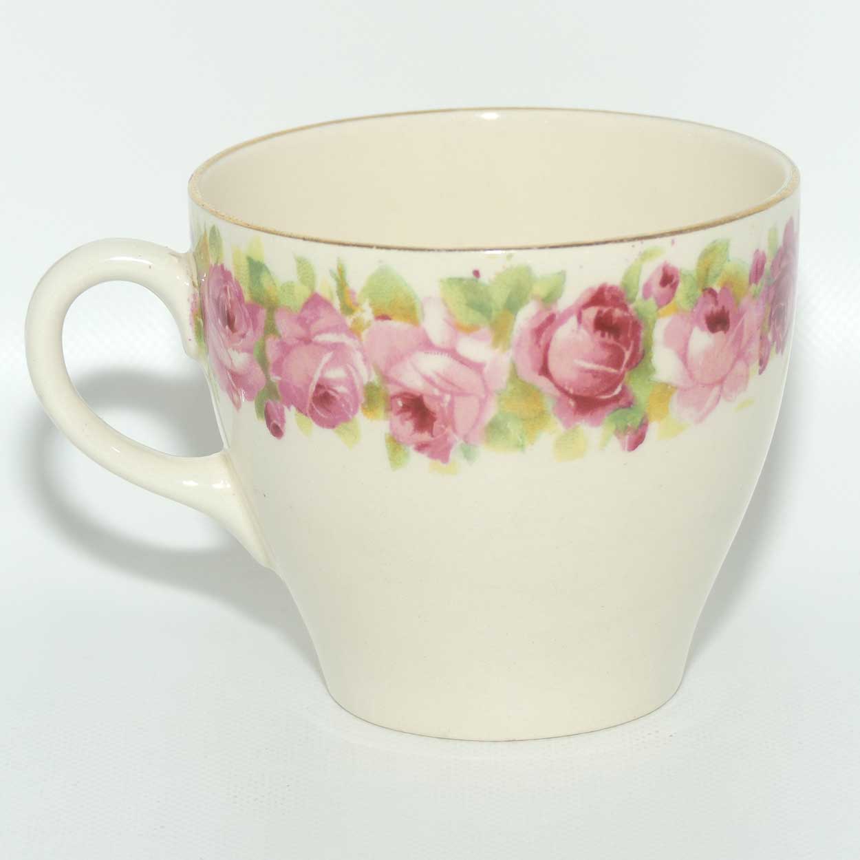 Royal Doulton Raby Rose trio D5533 | Square Plate