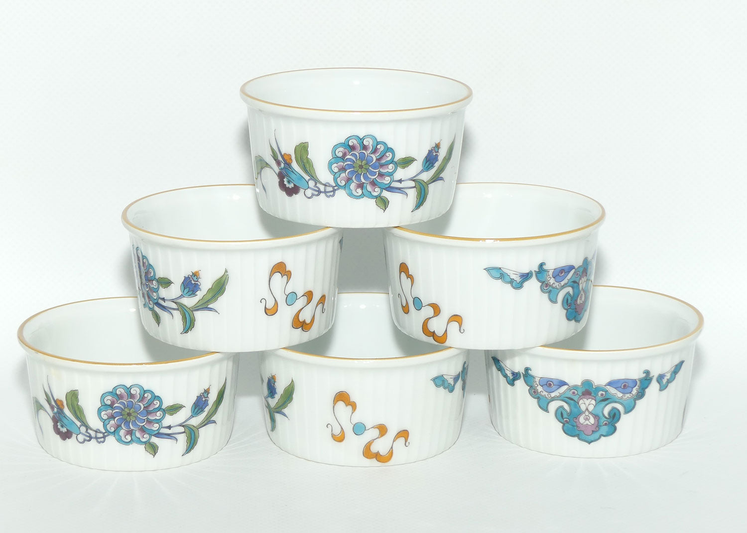 Royal Worcester set of 6 Floral ramekins