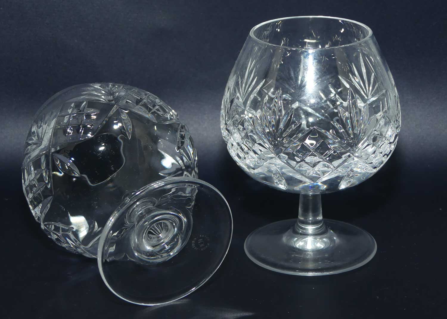 RCR Crystal Pair of Brandy balloons