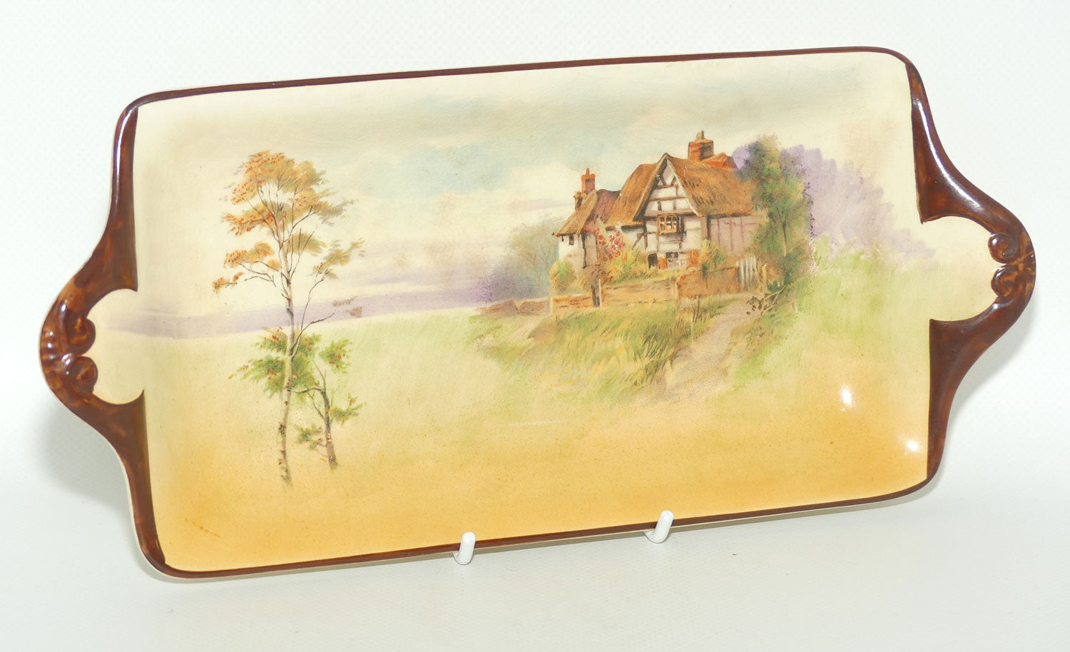 Royal Doulton English Cottages York shape sandwich tray D4987 | Scene 6