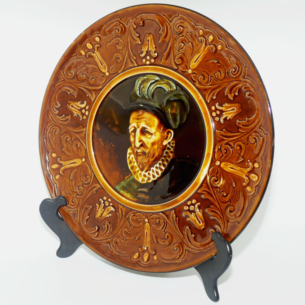 Royal Doulton Rembrandt ware large Holbein glaze wall charger