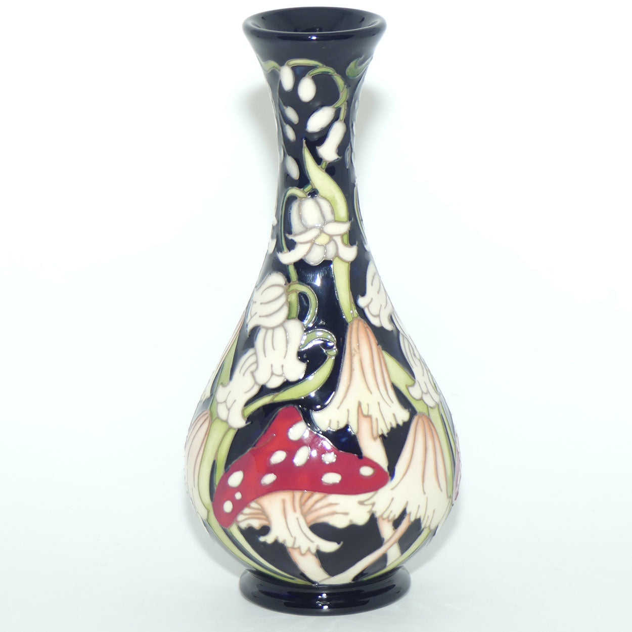 Moorcroft Reverie 80/6 vase | NE #8