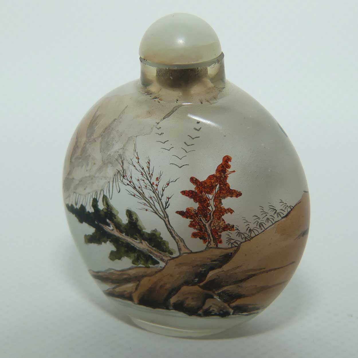 Reverse Painted inside Glass Oriental scene Snuff Bottle | Round