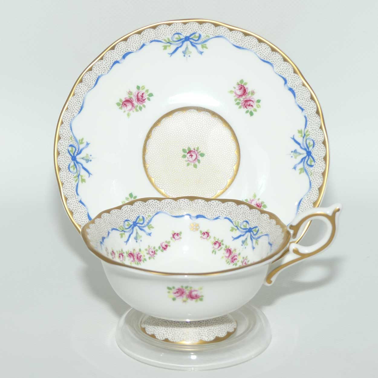 Wedgwood duo | Harlequin Collection | Ribbon and Roses