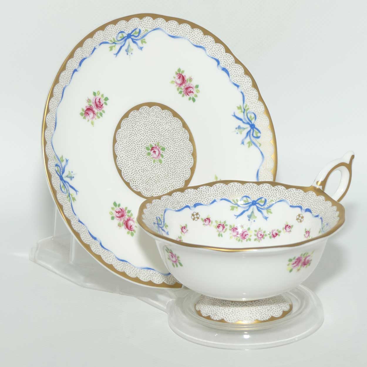 Wedgwood duo | Harlequin Collection | Ribbon and Roses