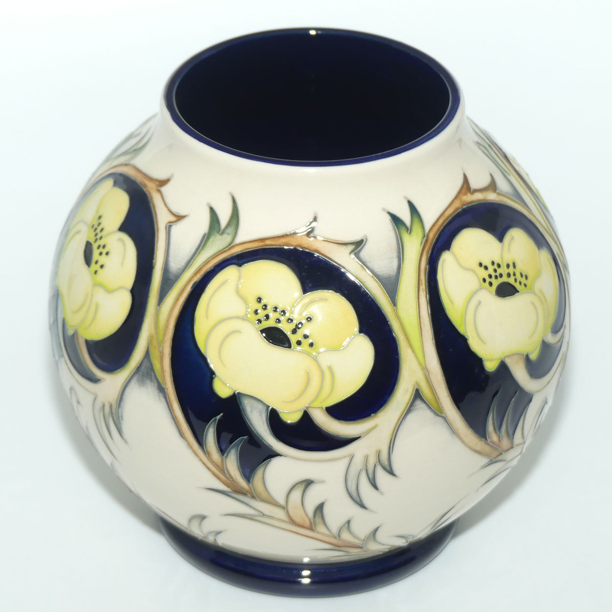 Moorcroft Ring of Gold RM2/6 vase | LE 39/100