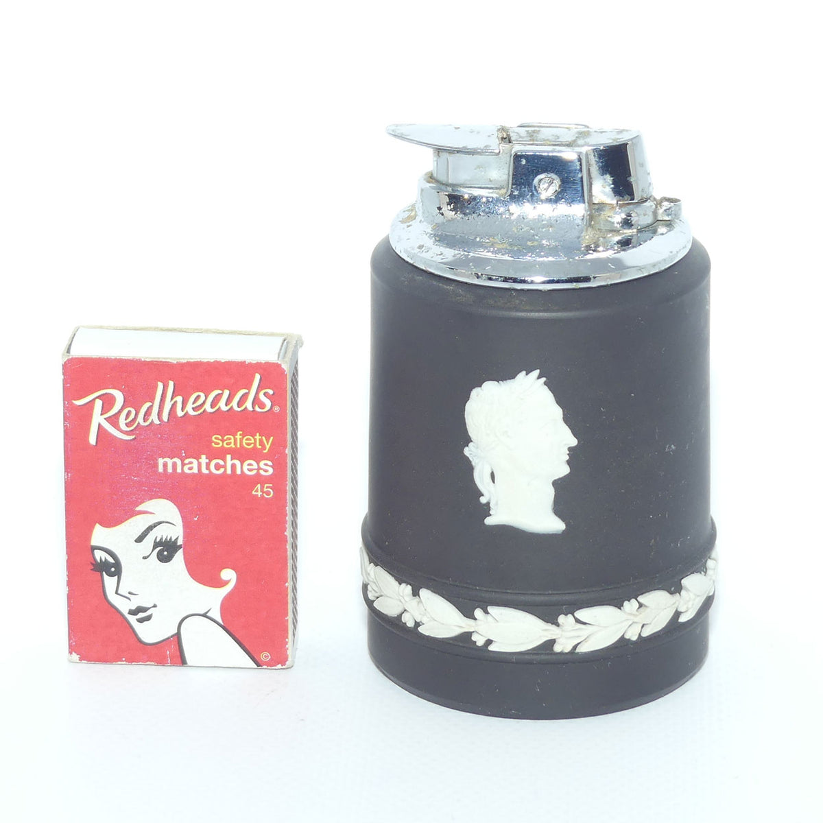 Wedgwood Jasper | White on Black | Roman design table lighter