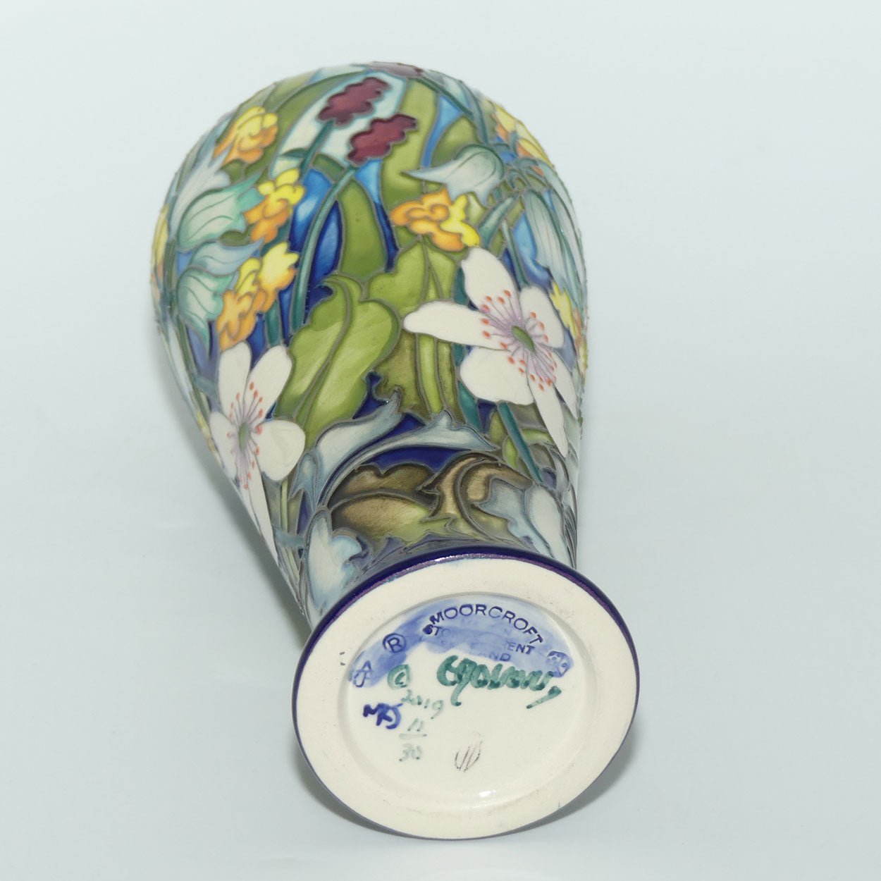 Moorcroft Rose End Meadows 122/8 vase | LE 11/30