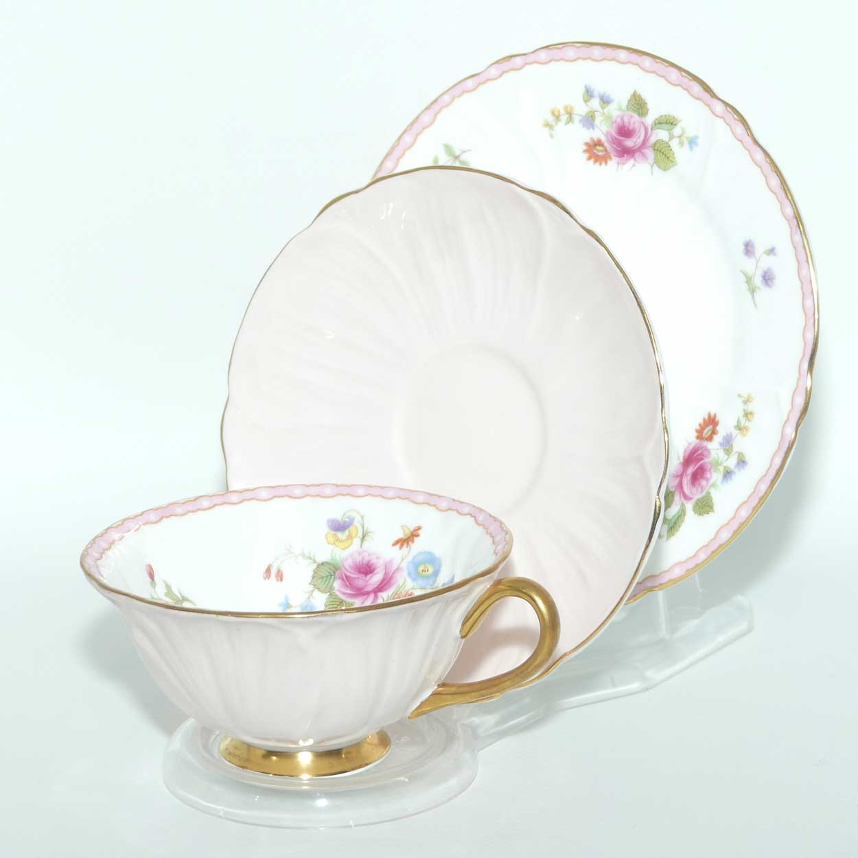 Shelley Oleander shape trio | Rose and Red Daisy with Pink exterior | #1