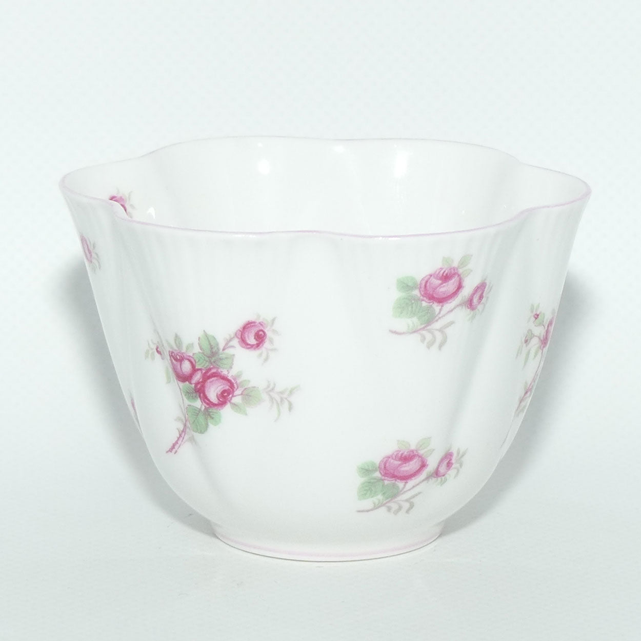 Shelley Dainty shape Rose Spray trio | Pattern 13545