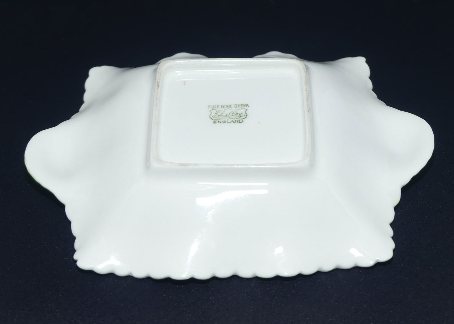 Shelley Rosebud tab handled pin dish
