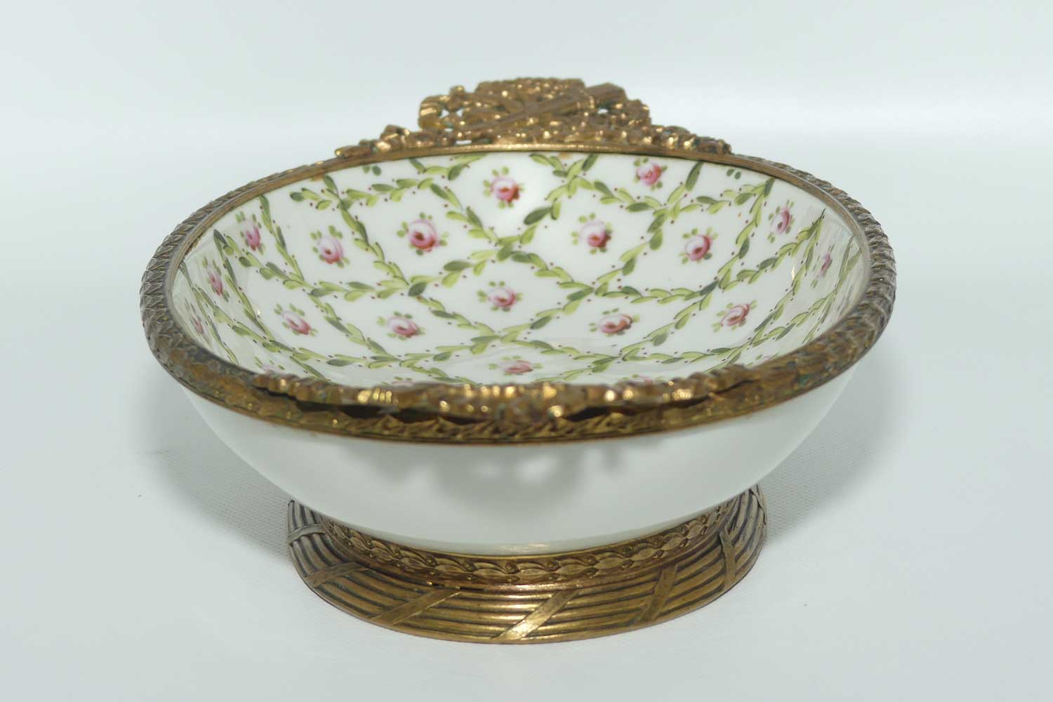 Late 19th Century French Sevres style Roses decorated ormolu set comport | Large Size