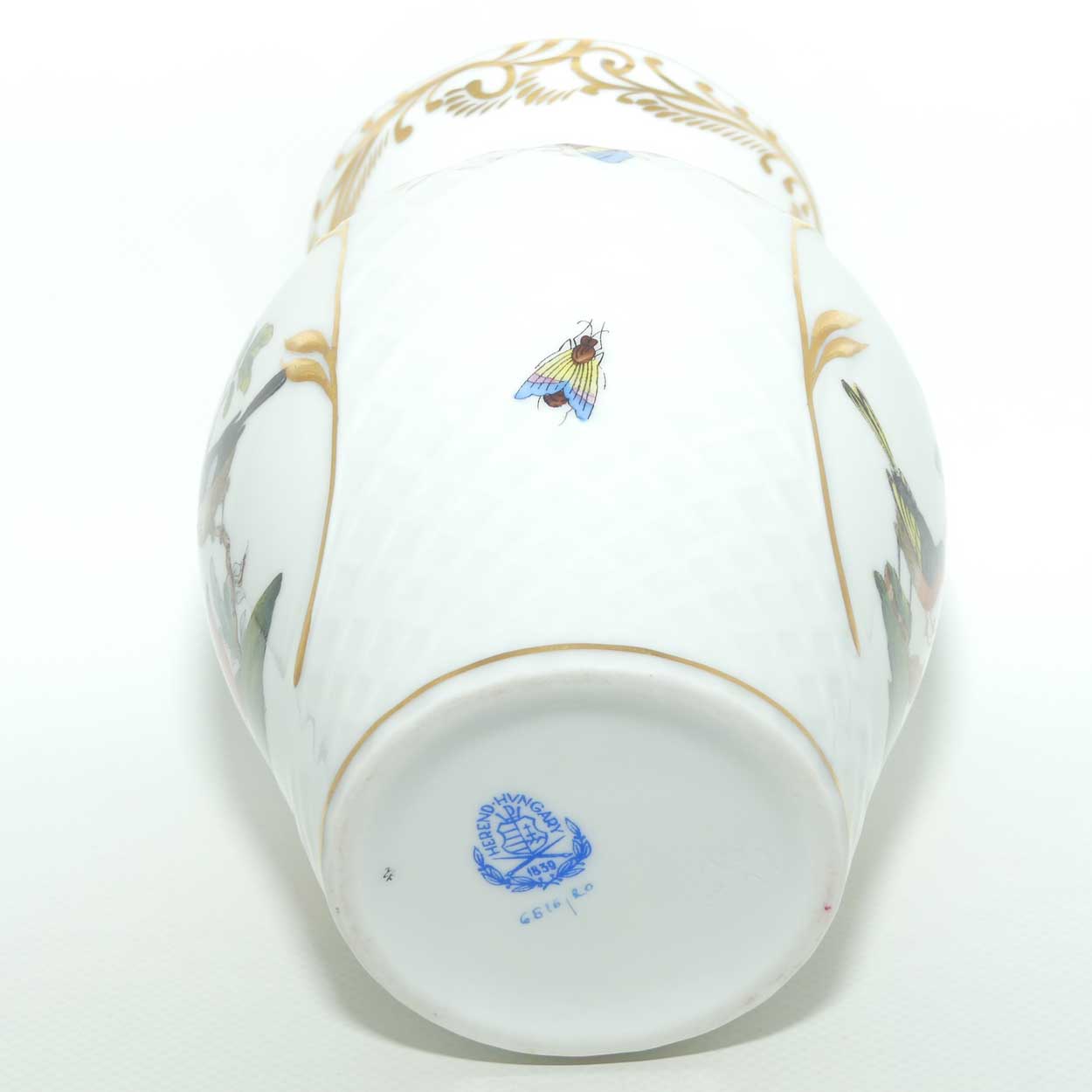 Herend Hungary Rothschild Bird pattern | Basket weave style vase