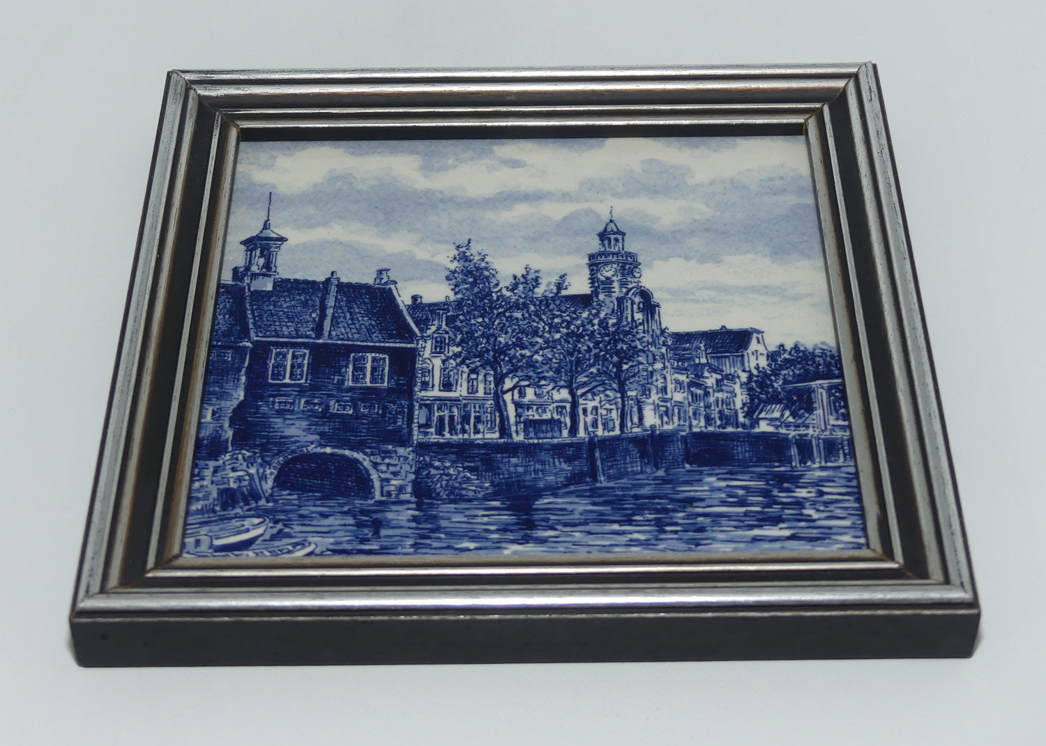 Delft style Blue and White Rotterdam tile