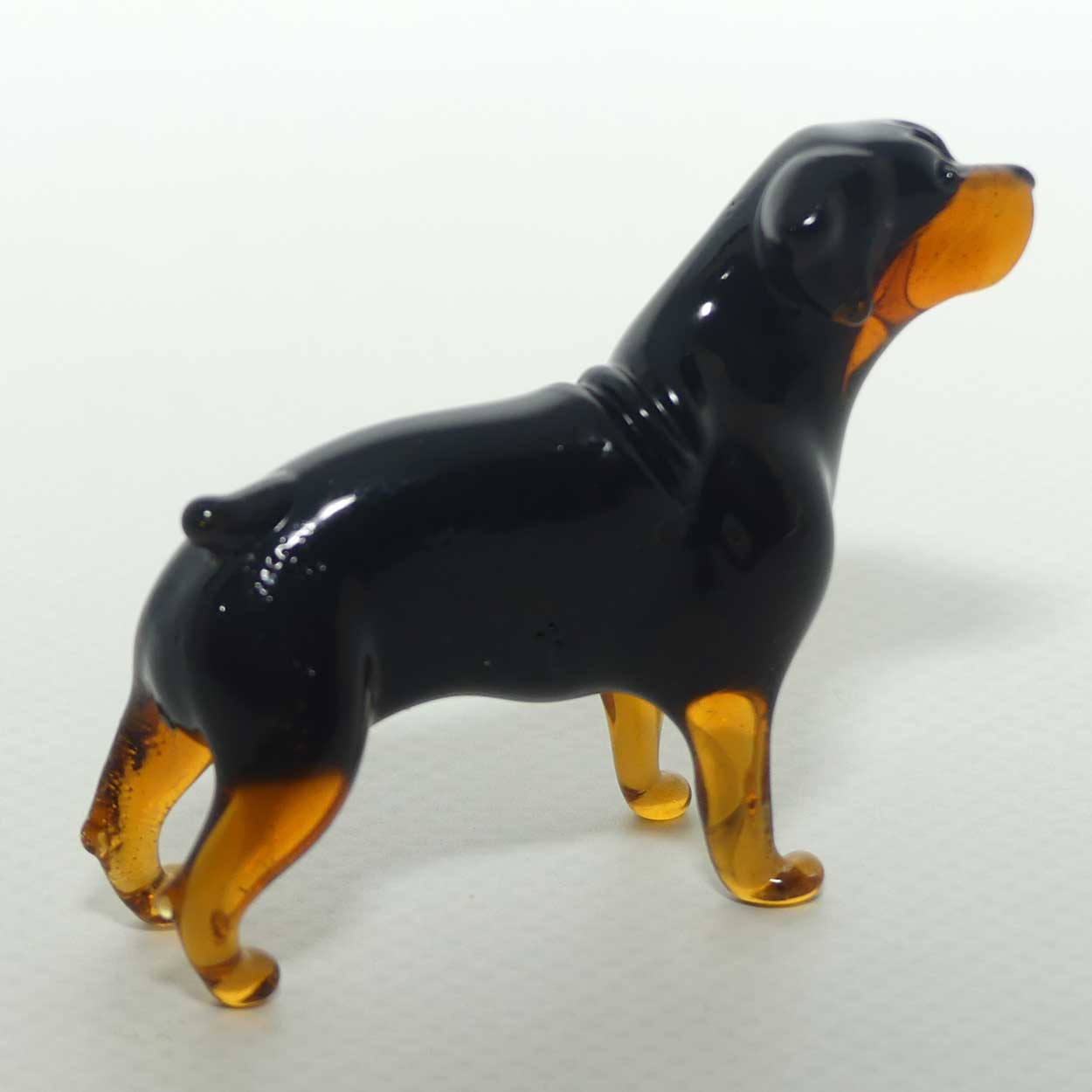 Fine quality Russian Lampwork Glass Rottweiler