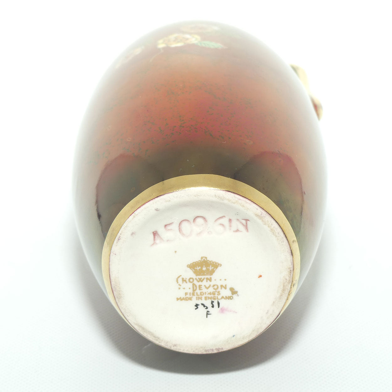 Crown Devon Fieldings Rouge Castle twin handle vase | 14.5cms