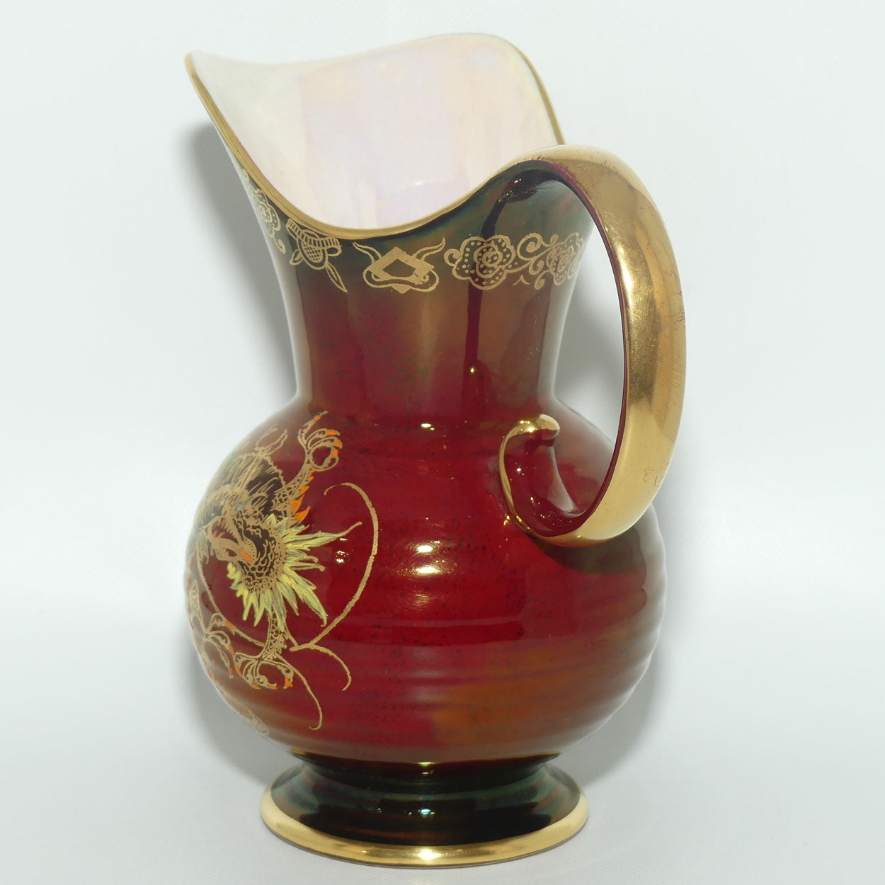 Crown Devon Fieldings Rouge Dragon design jug | 16.5cms