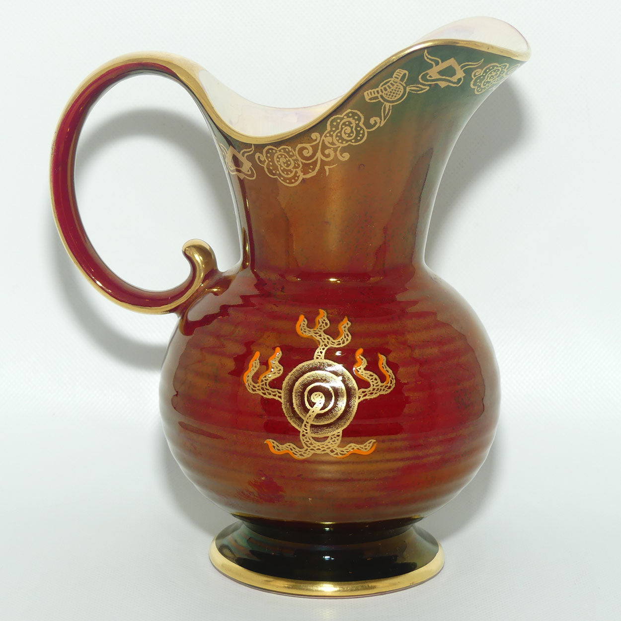 Crown Devon Fieldings Rouge Dragon design jug | 16.5cms