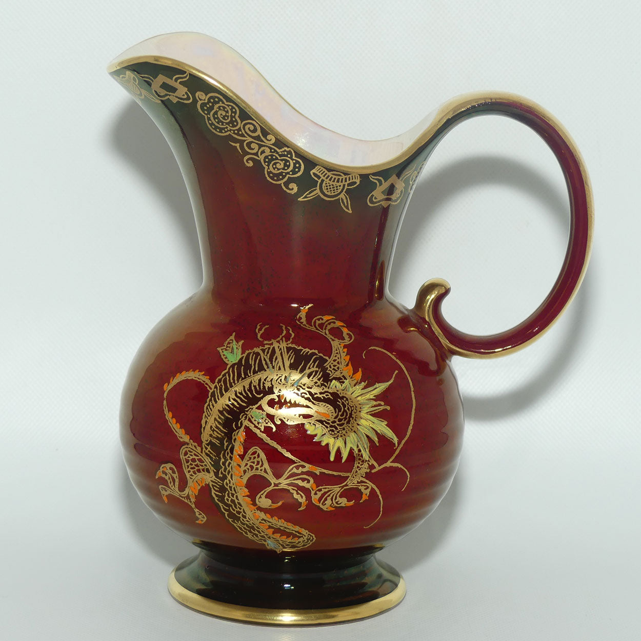 Crown Devon Fieldings Rouge Dragon design jug | 16.5cms