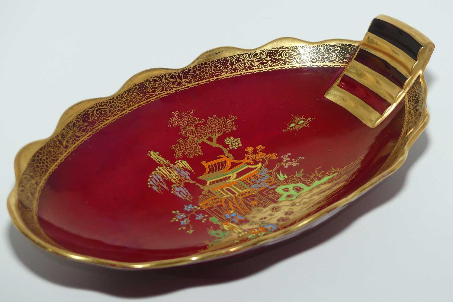 Carlton Ware Rouge Royale Pagoda pattern oval bowl | 22cm wide