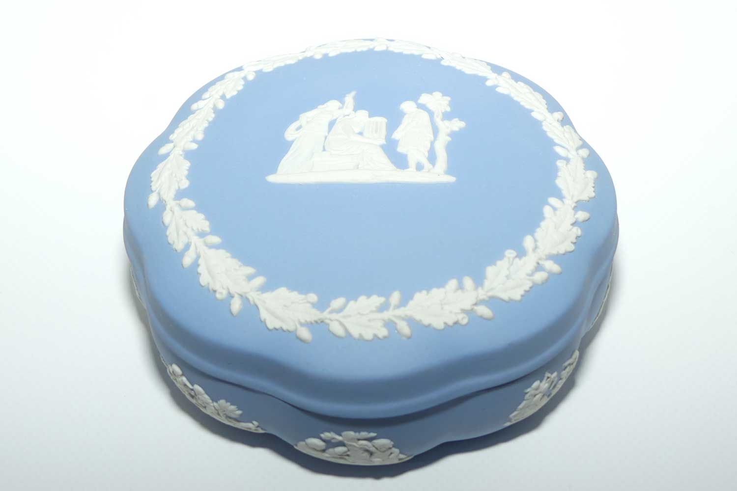 Wedgwood Jasper | White on Pale Blue | Well decorated large round box | Grecian scene | Acorn border