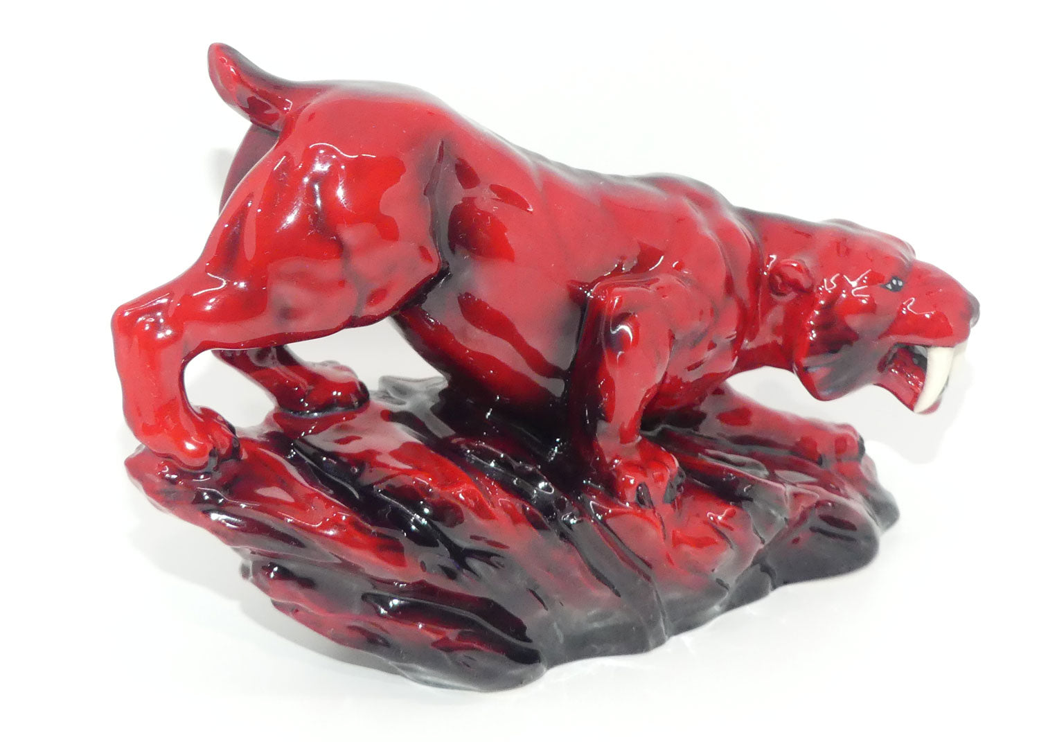 peggy-davies-ceramics-ruby-fusion-glaze-tiger-on-rock-2-white-teeth