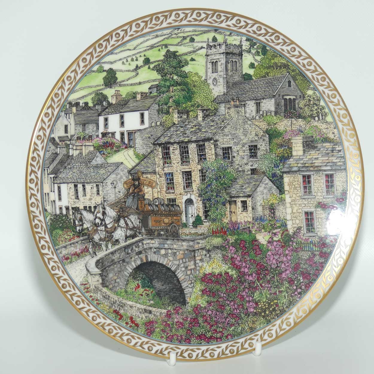 2050 ロイヤルウースター　ロンドン　絵皿  Sue Scullard Sue Scullard Cottage Plates - Etsy