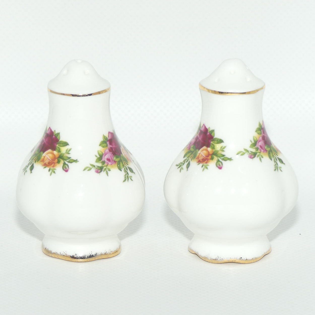 Royal Albert Bone China England Old Country Roses Salt and Pepper set | #1