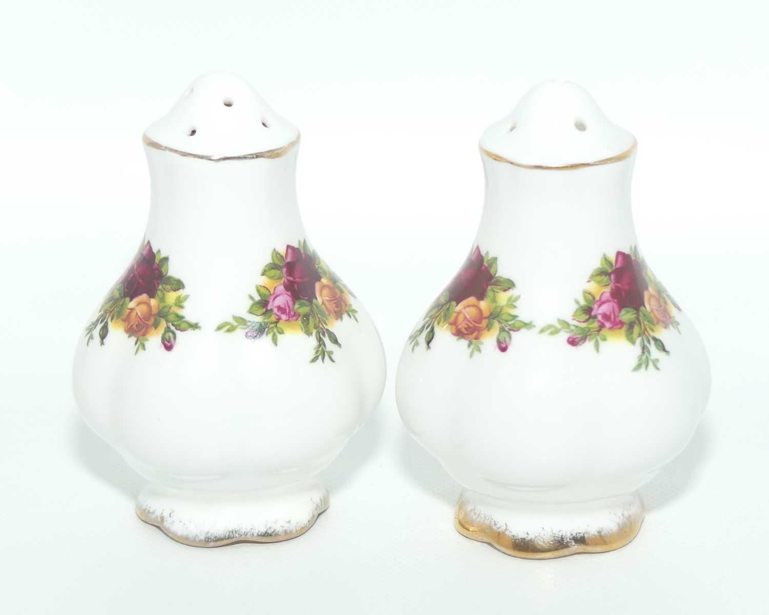 Royal Albert Bone China England Old Country Roses salt and pepper set | #3 | unmarked