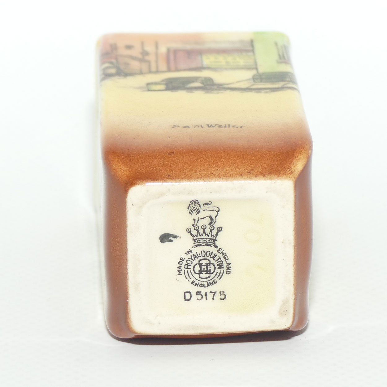 Royal Doulton Dickens Sam Weller small rectangular vase D5175