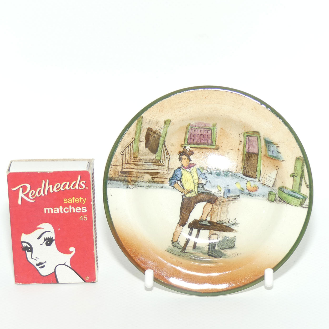 Royal Doulton Dickens Sam Weller beaker cover #1