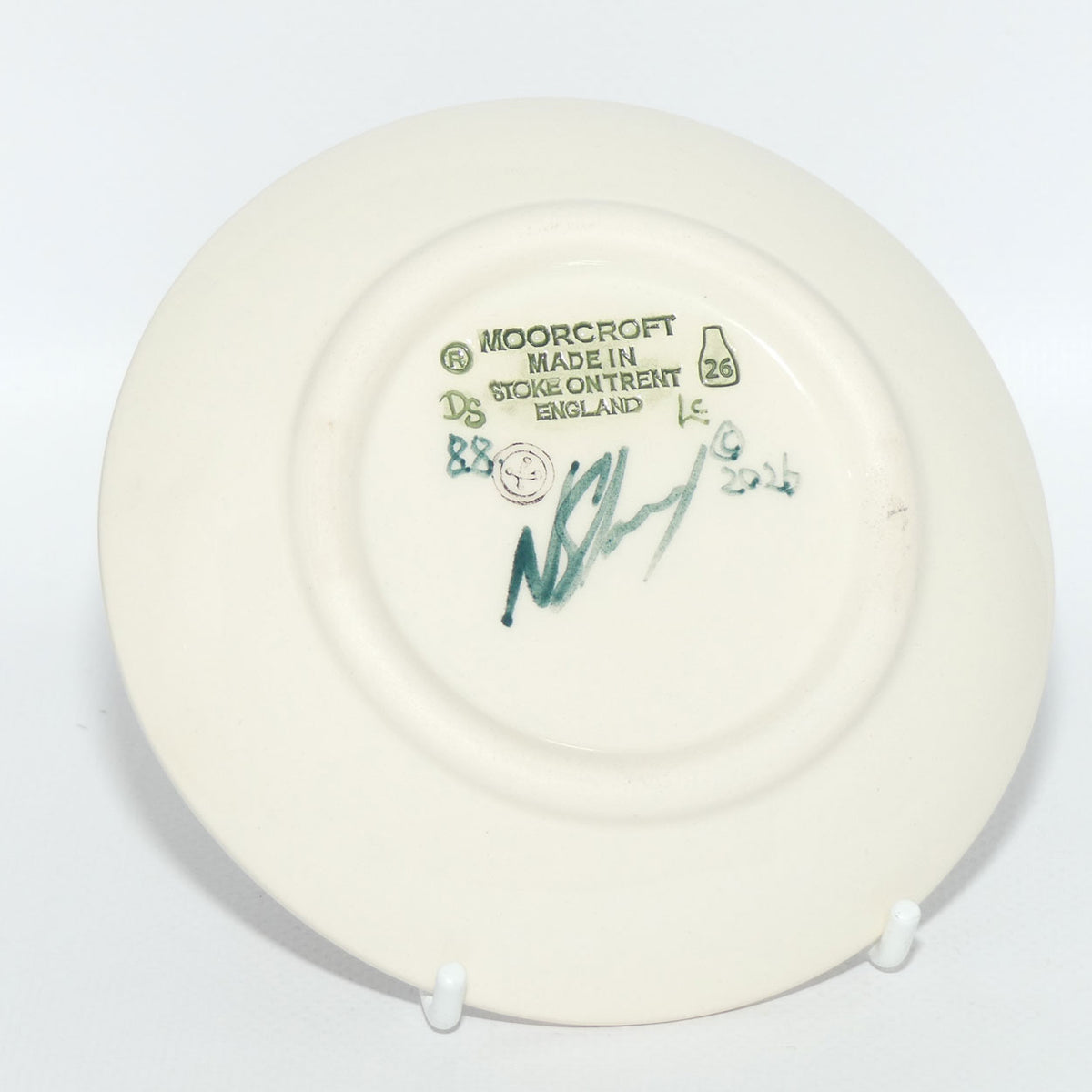 Moorcroft Sandbach Road tray | Shape 780/4 | NE88