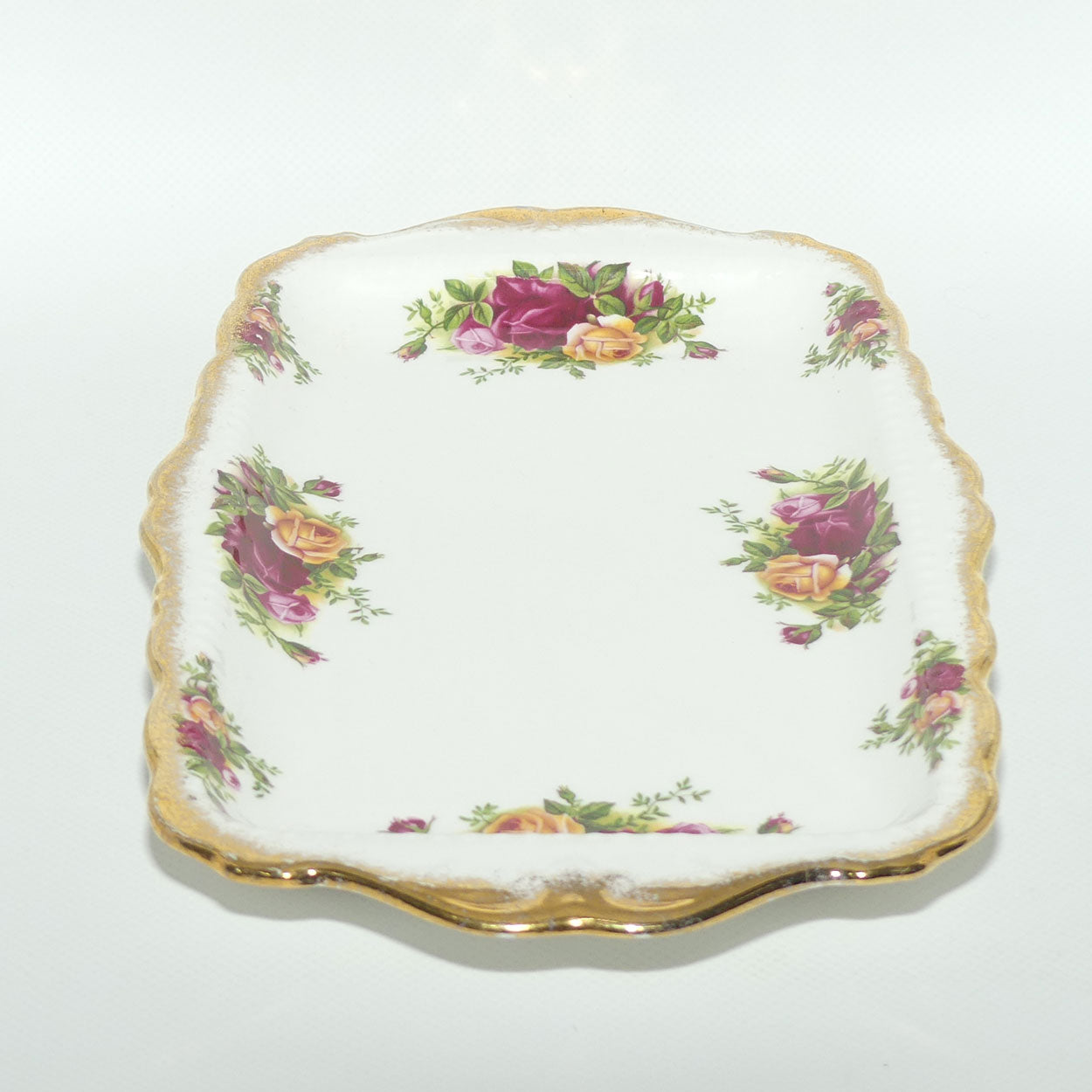 Royal Albert Bone China England Old Country Roses rectangular sandwich tray | © 1962 Royal Albert Ltd backstamp