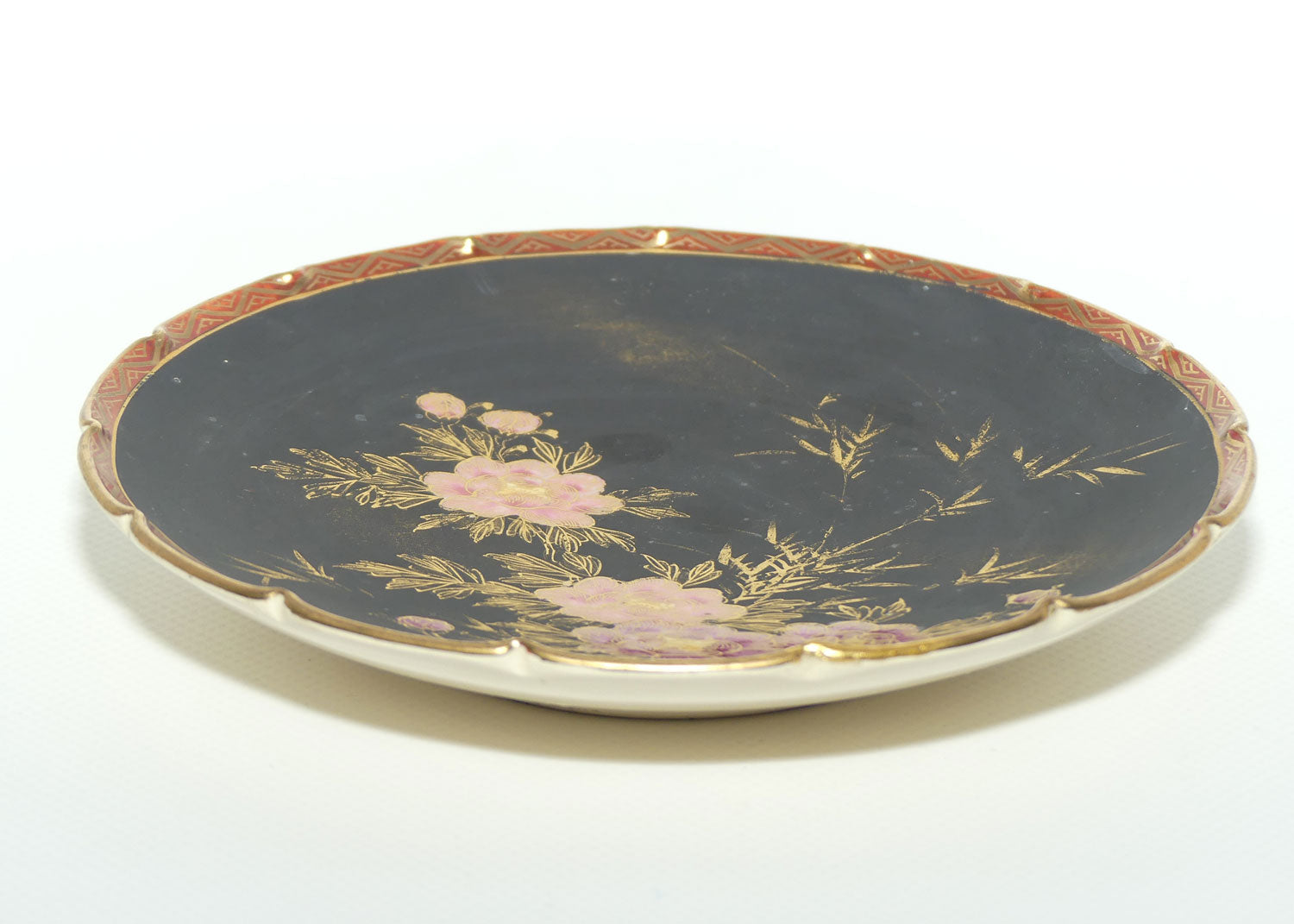 Satsuma Japan small Gilt Peony plate | 16cm