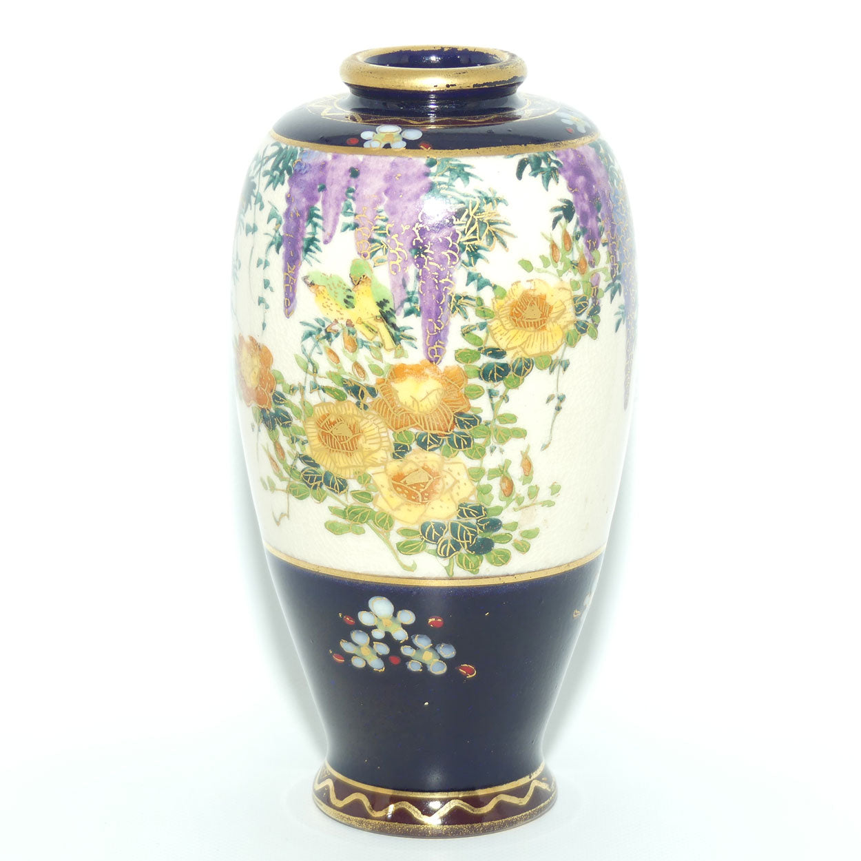 Satsuma vase depicting Wisteria by Koshida | late Meiji | Taisho period